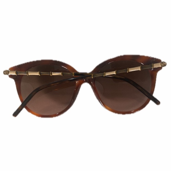 Gucci Tortoiseshell Sunglasses | Brown - Picture 6 of 13